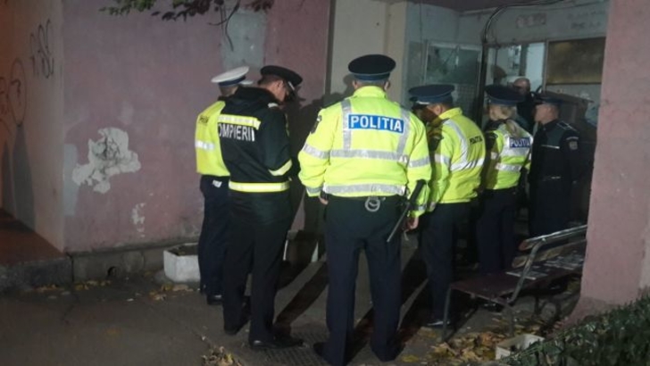 Polițiștii care au intrat în "blocul groazei" din Timișoara, de urgență la spital